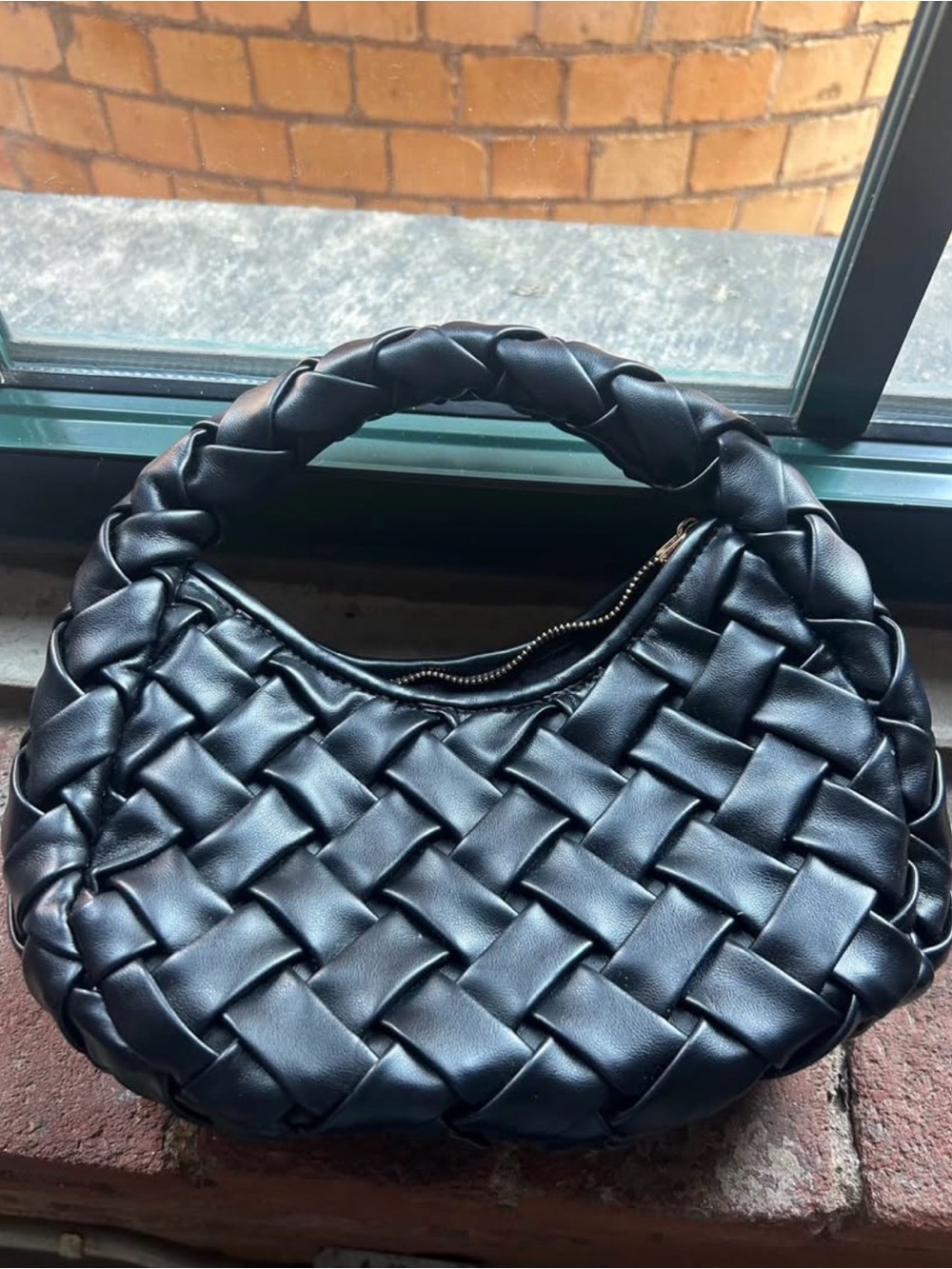 Woven Hobo Shoulder Bag - Black